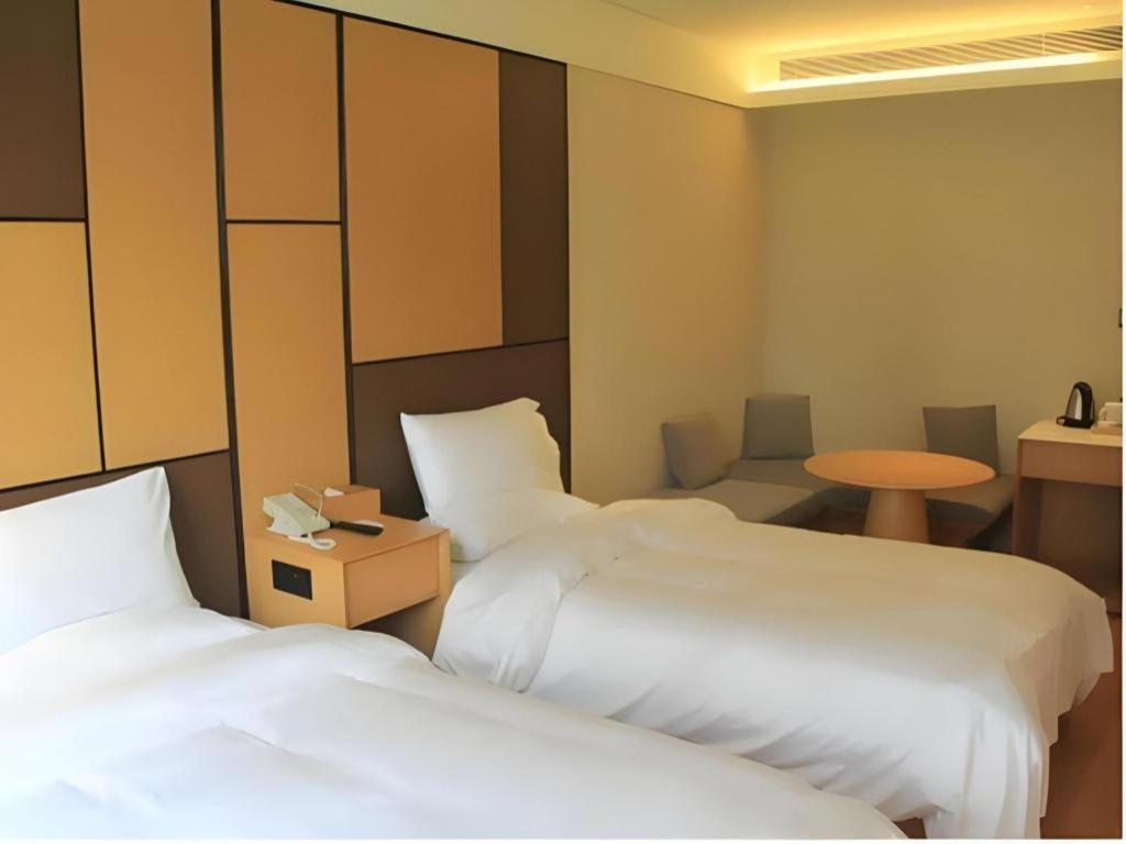Ji Hotel Shanghai The Bund Tiantong Road Zewnętrze zdjęcie