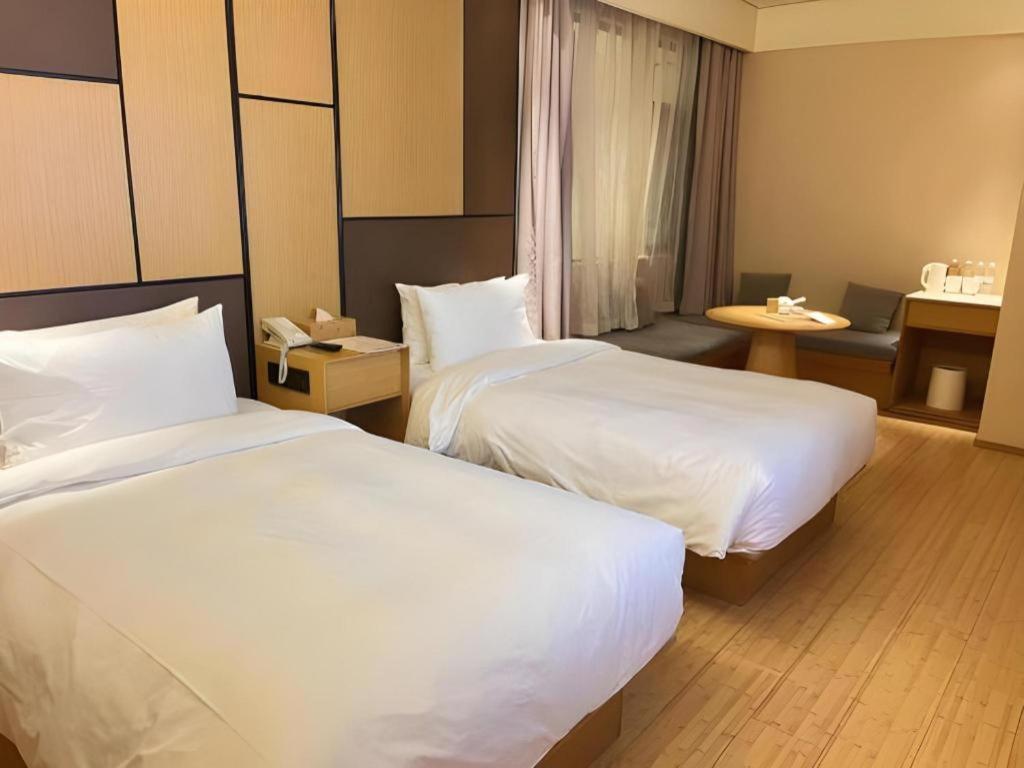 Ji Hotel Shanghai The Bund Tiantong Road Zewnętrze zdjęcie
