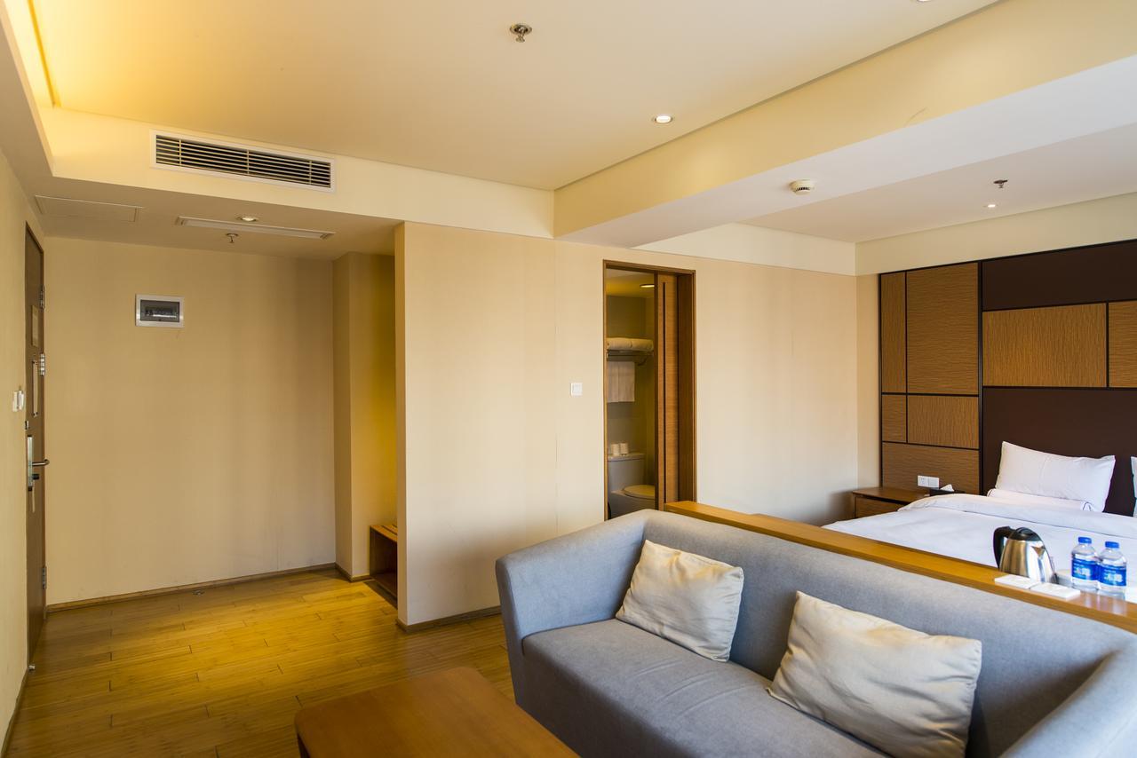 Ji Hotel Shanghai The Bund Tiantong Road Zewnętrze zdjęcie